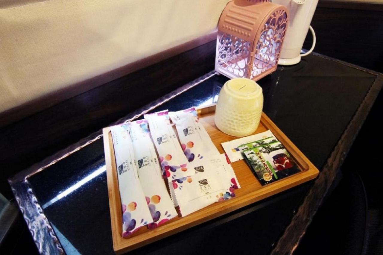 Hotel 6 - Ximen Taipei Dış mekan fotoğraf