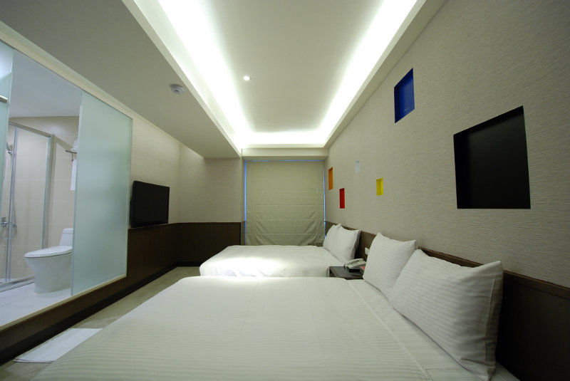 Hotel 6 - Ximen Taipei Dış mekan fotoğraf