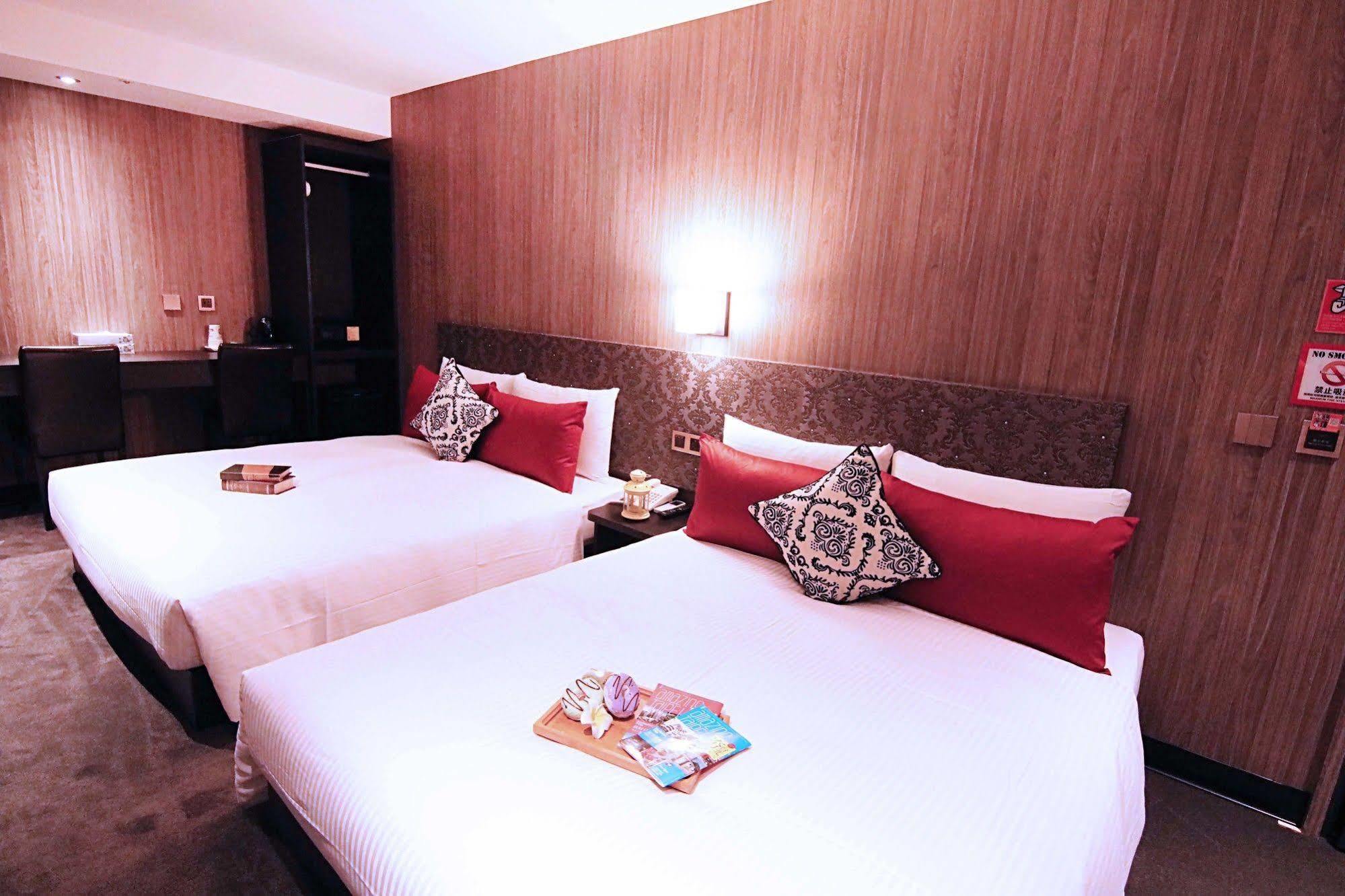 Hotel 6 - Ximen Taipei Dış mekan fotoğraf